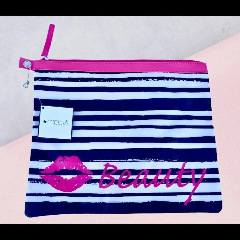 Macy's Beauty Bag Pouch Waterproof NEW WITH TAGS 12”x 9”.